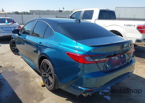 2025 Toyota Camry Xse z USA, uszkodzony, nr VIN 4T1DAACK0SU052706